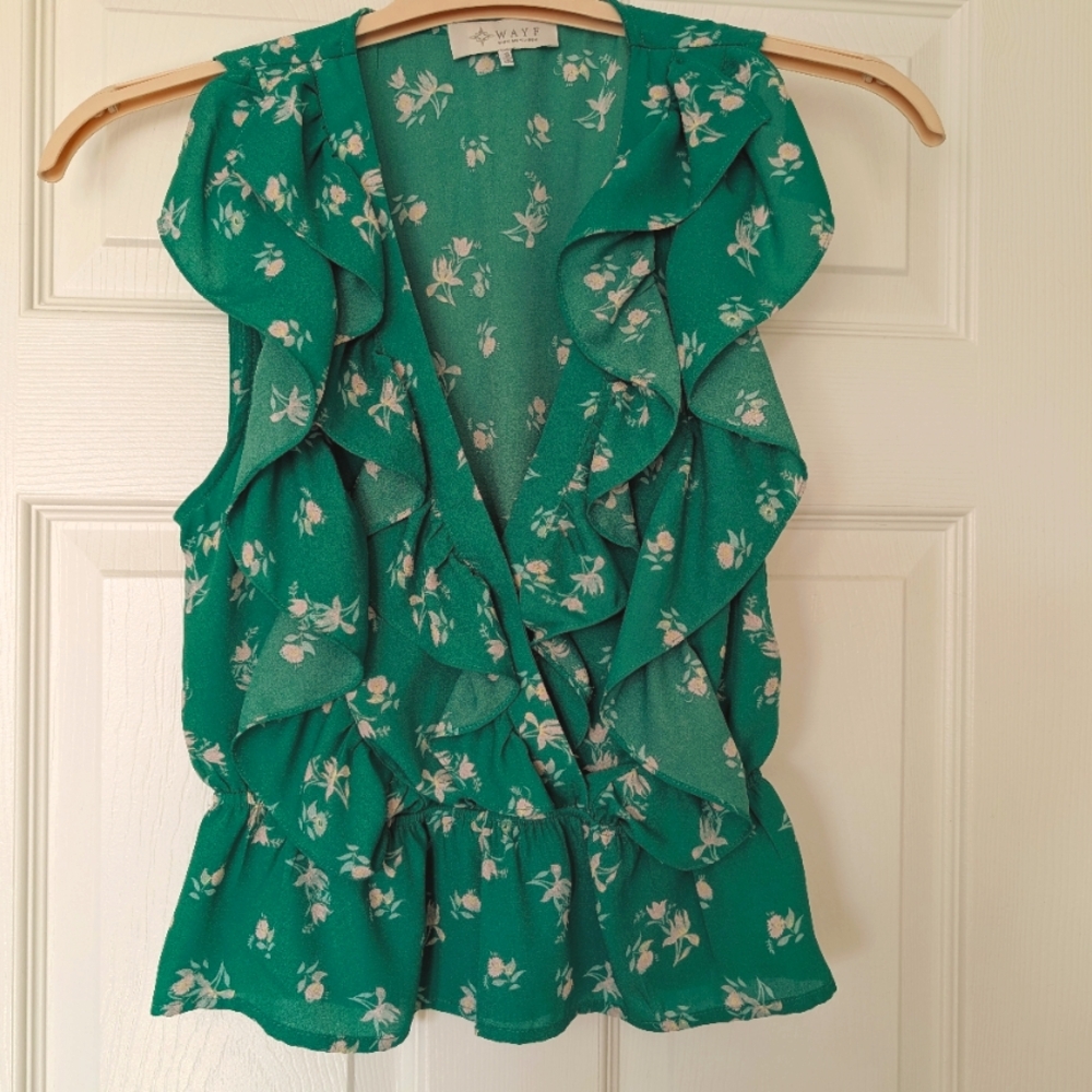 🔵($10) Wayf kelly green, flowered ruffle wrap top, small, Nordstrom